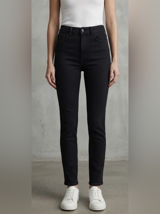 Forever 21 Denim - NWT Forever 21 Mom Jeans Black Skinny Jeans High Rise size 26 stretch nwt
